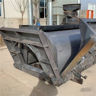 Yr Wyddgrug Sianel Draenio Concrid